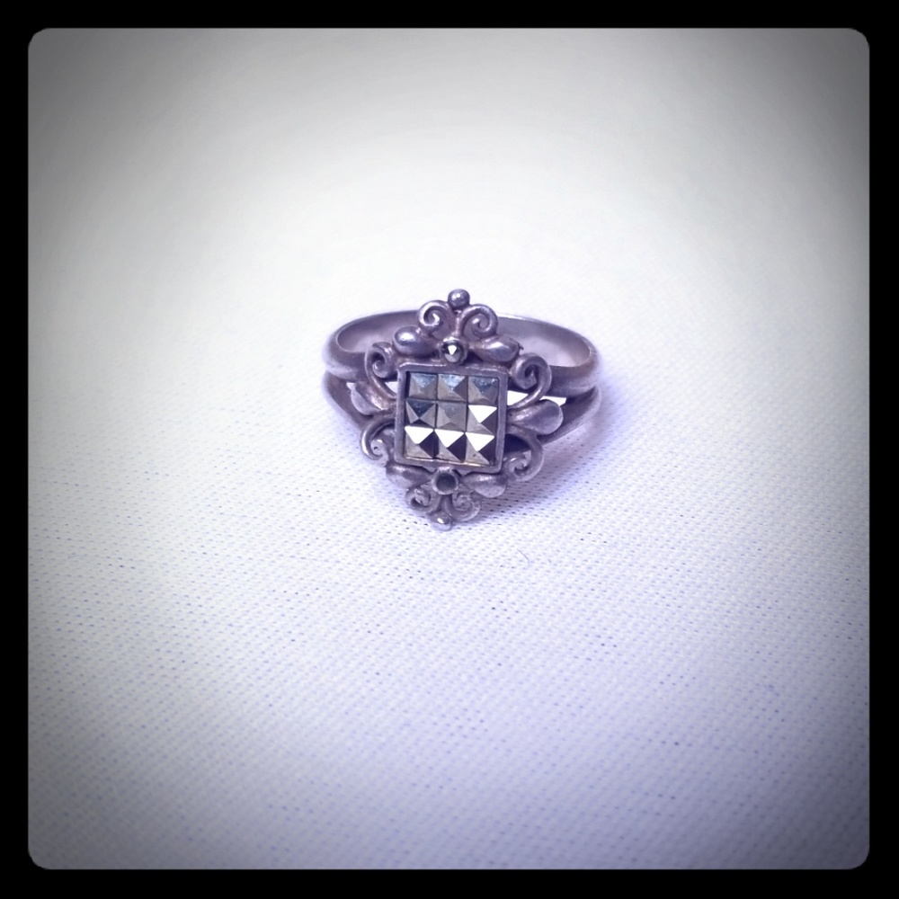 Ring